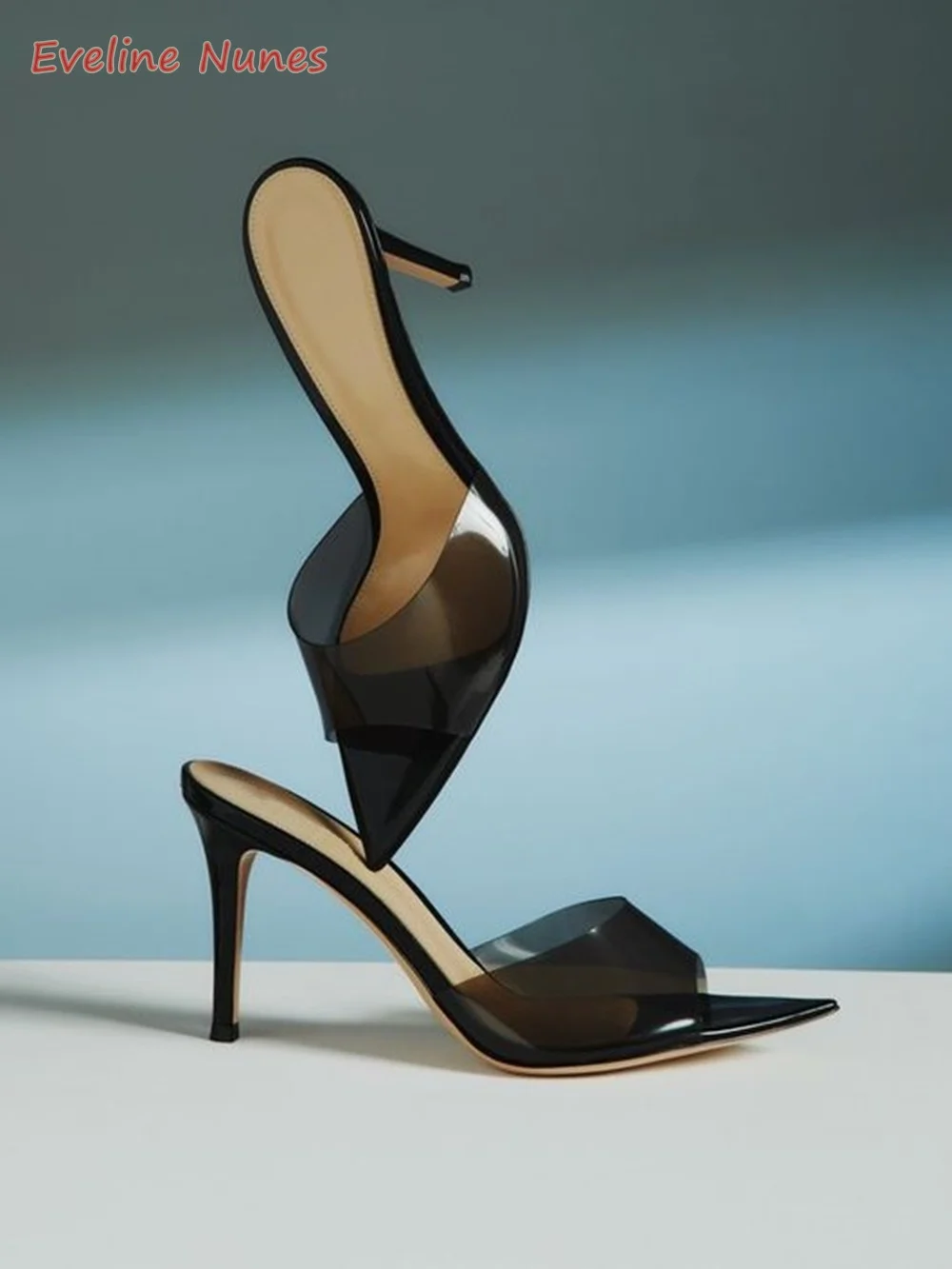 Siyah Moda Stiletto terlik kadın Yeni Varış Yaz Sivri Burun Slip-on İçi Boş Yüksek Topuk Rahat şeffaf ayakkabı Görüntü 0